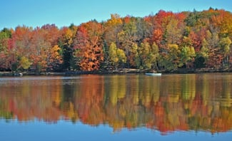 Where-to-find-Poconos-Lakefront-Lots.jpg